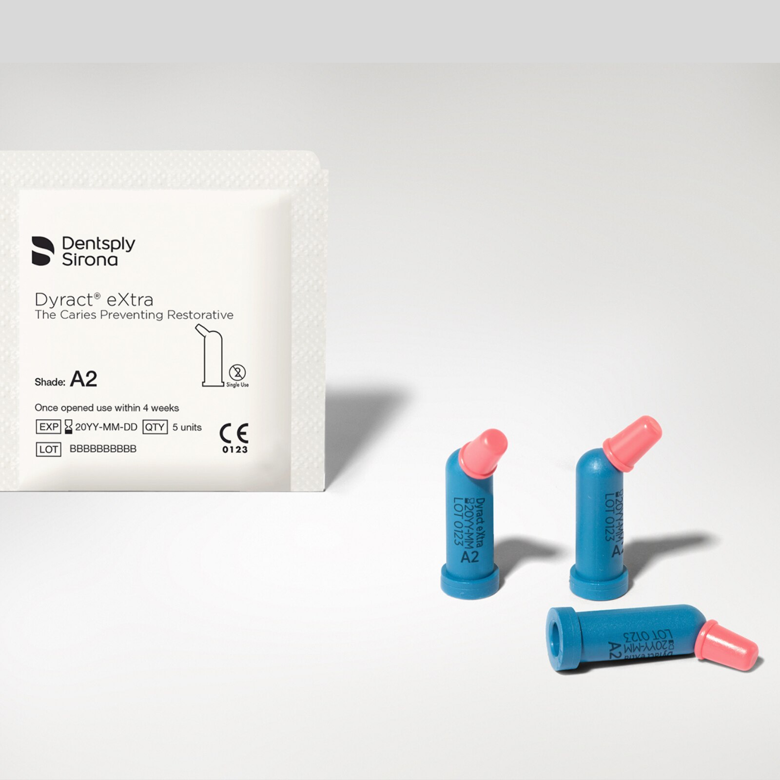 Dyract eXtra Compule Tip Compomer A2 Refill 20/Pk thumbnail 10