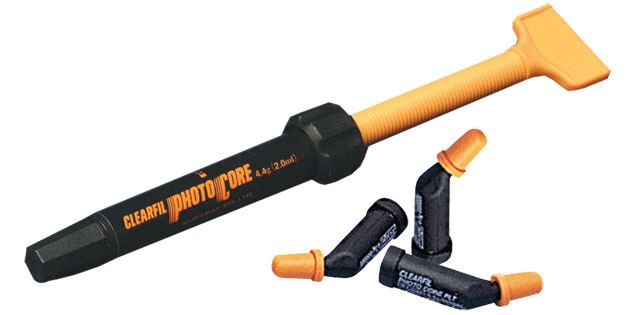 Clearfil Photo Core Automix Core Build-Up Material, Light-Cure, Syringe, 4.4 g, 1/Pk, 356KA product image